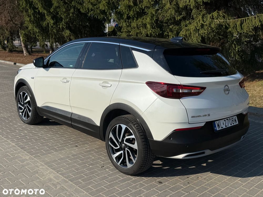 Opel Grandland X 1.2 Start/Stop Business Edition - 1