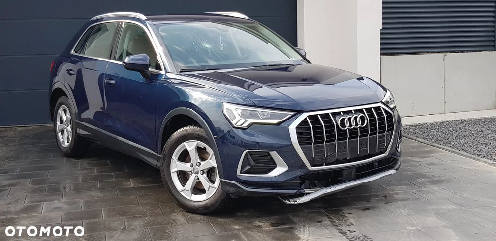 Audi Q3 35 TFSI S line - 4