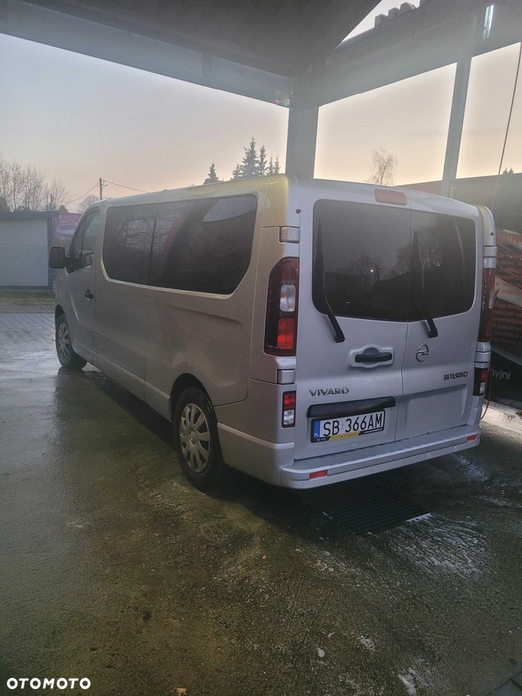 Opel Vivaro - 4