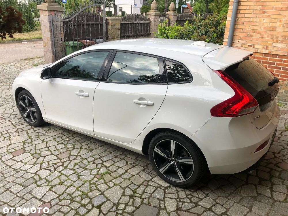 Volvo V40 D3 Geartronic Inscription - 8