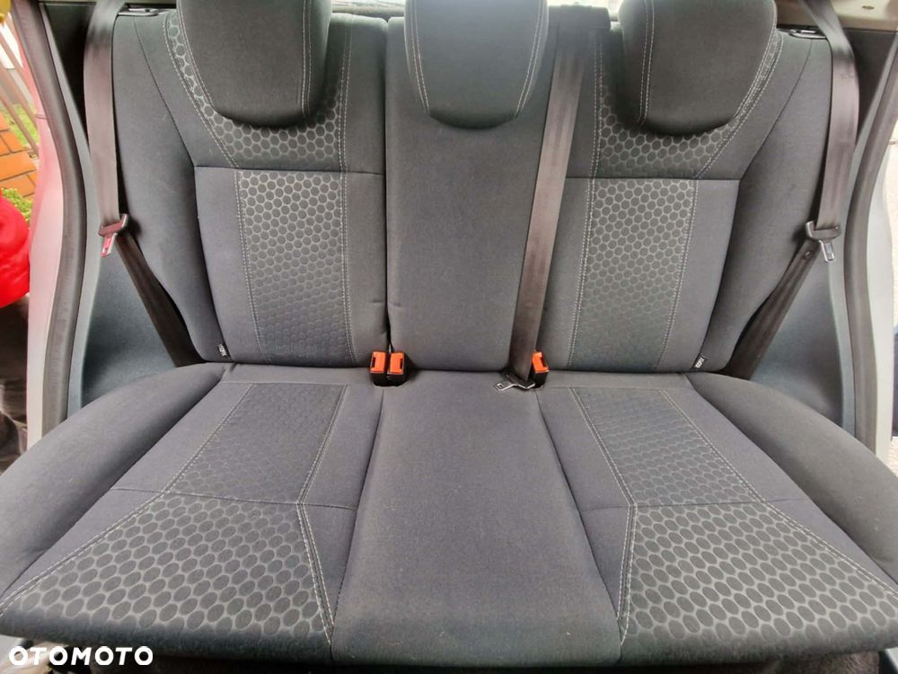 Ford Fiesta 1.6 TDCi Titanium - 11