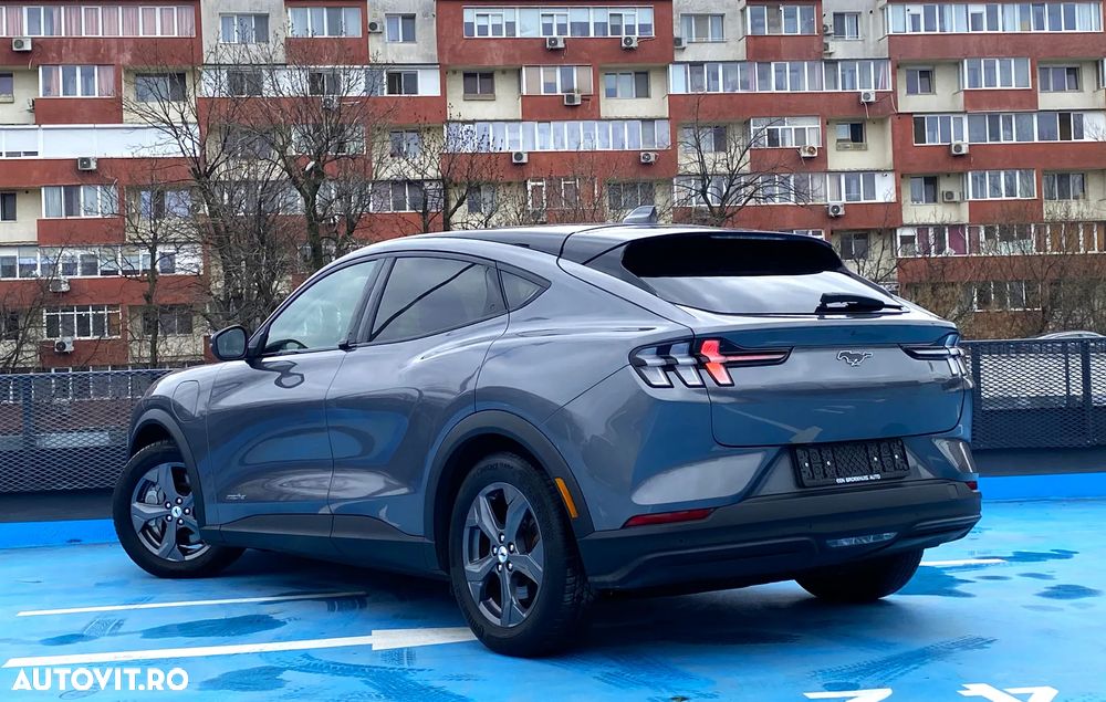 Ford Mustang Mach-E RWD Standard Range 198 kW Base - 13