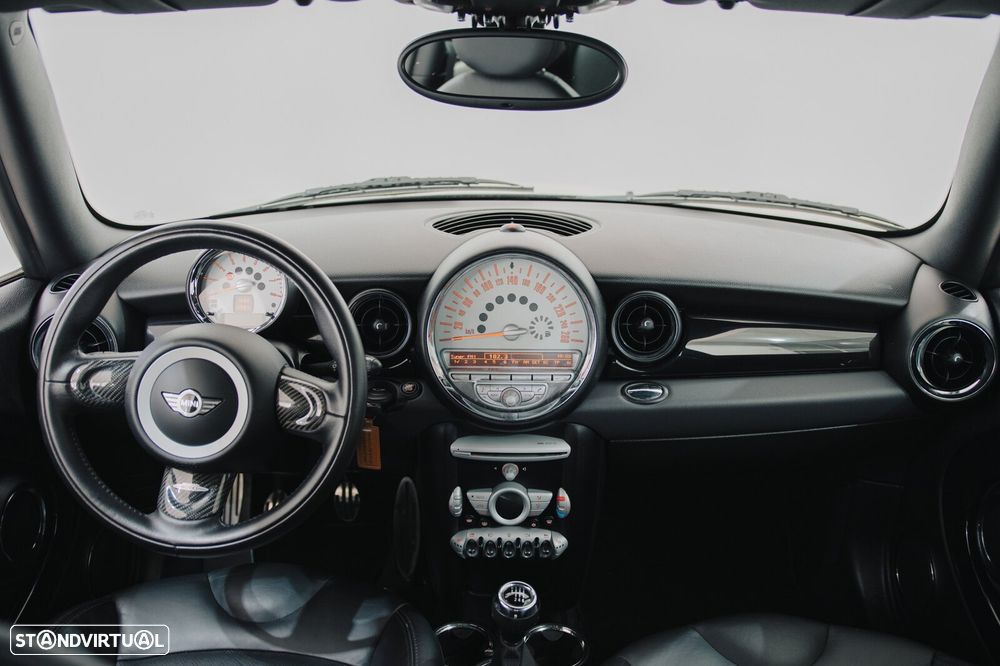 MINI 3 Portas Cooper S - 21