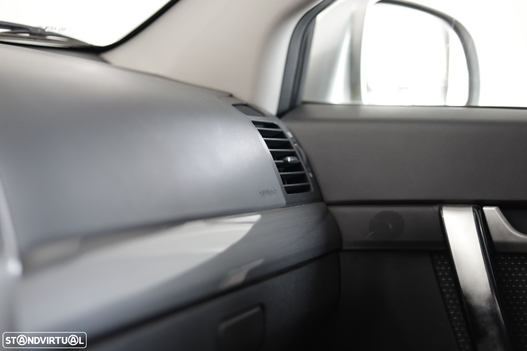 Chevrolet Captiva - 15