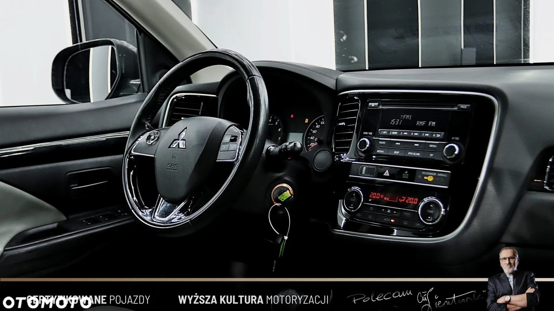 Mitsubishi Outlander 2.0 Invite + 2WD - 18