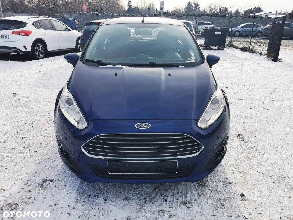 Ford Fiesta 1.0 EcoBoost STart-Stop Titanium - 4