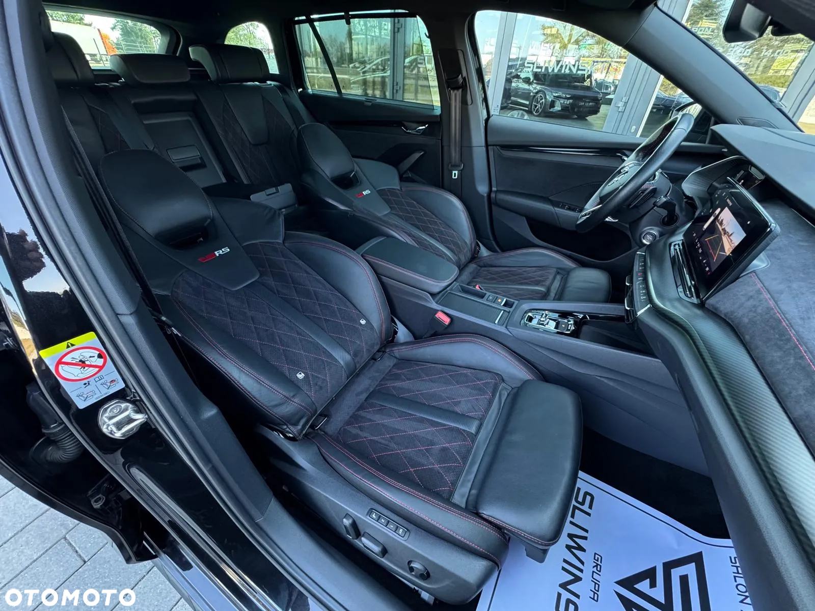 Skoda Octavia 2.0 TDI DSG 4x4 RS Plus - 16