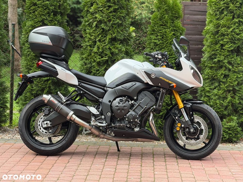 Yamaha FZ8 - 3