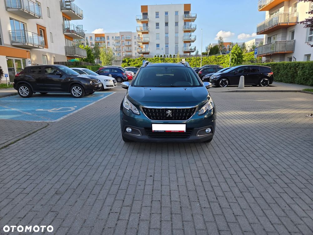 Peugeot 2008 1.2 Pure Tech Style - 2