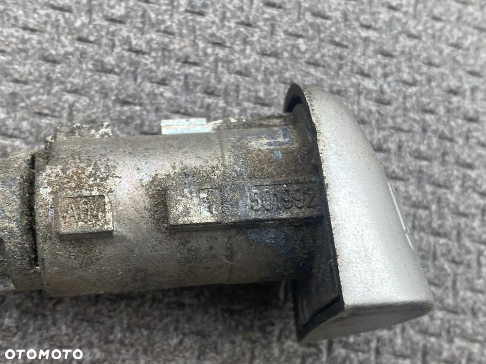 KLAMKA PRZEDNIA LEWA WKŁADKA RENAULT LAGUNA III KOMBI - 10