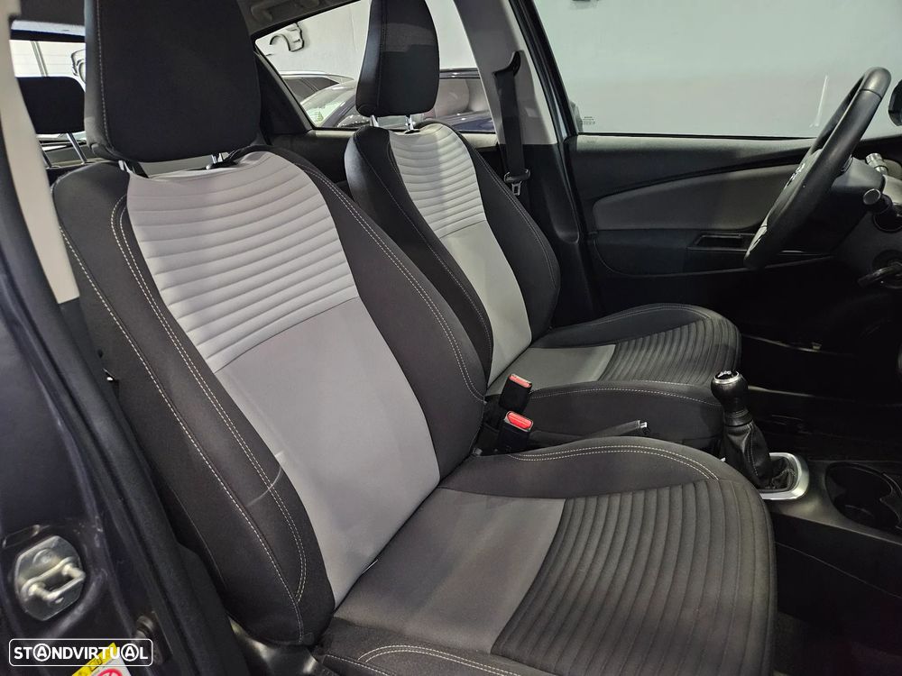 Toyota Yaris 1.0 VVT-i Exclusive - 18