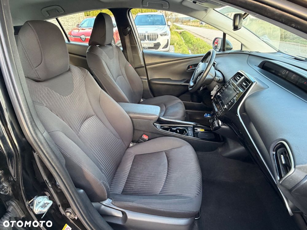 Toyota Prius 1.8 Hybrid Premium - 13