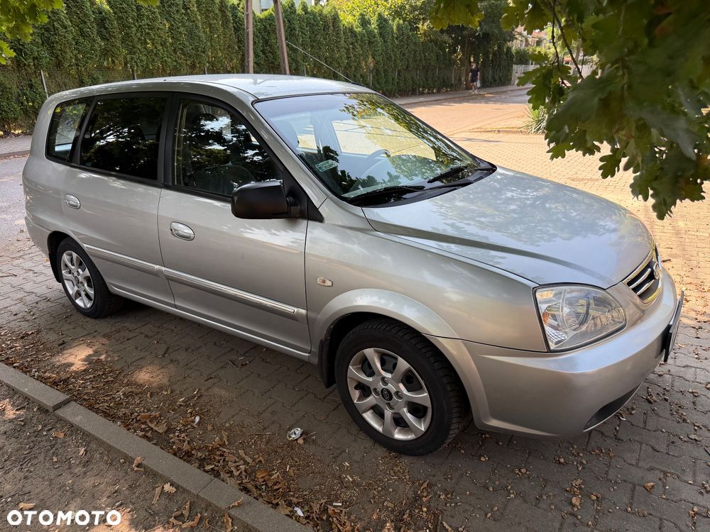 Kia Carens 1.6 / Tour - 10