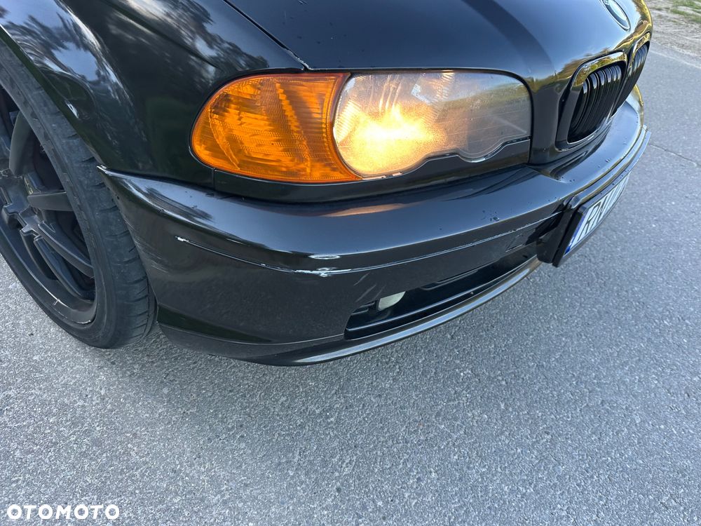 BMW Seria 3 323i - 5