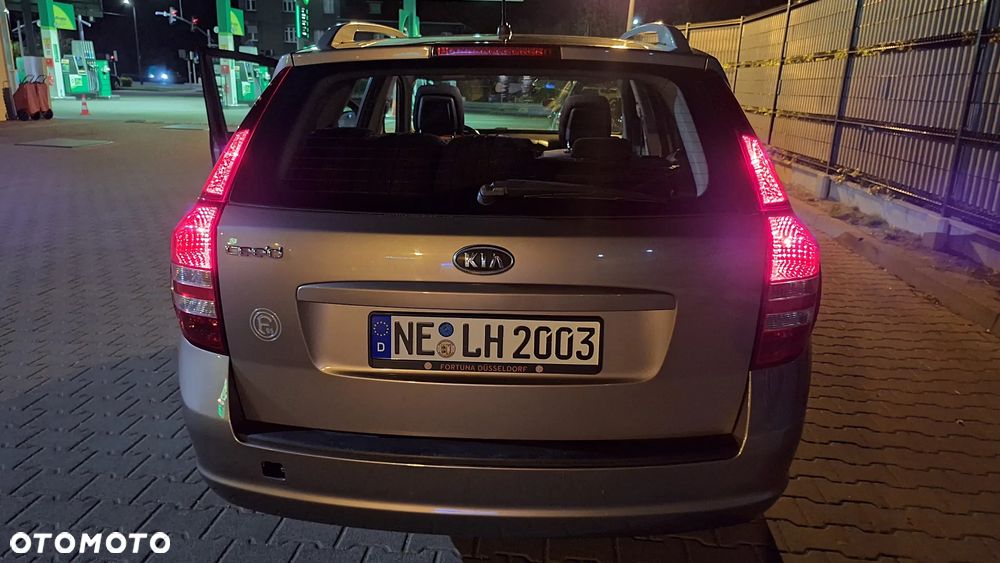 Kia Ceed 1.4 CVVT LX Basis - 25