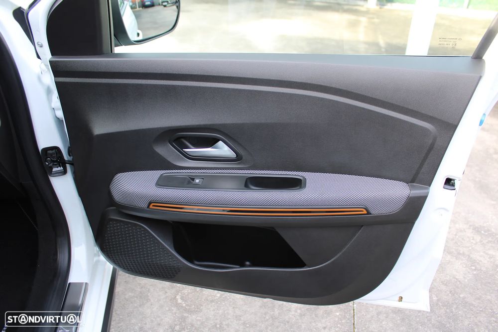 Dacia Sandero 0.9 TCe SL Stepway of Life - 45