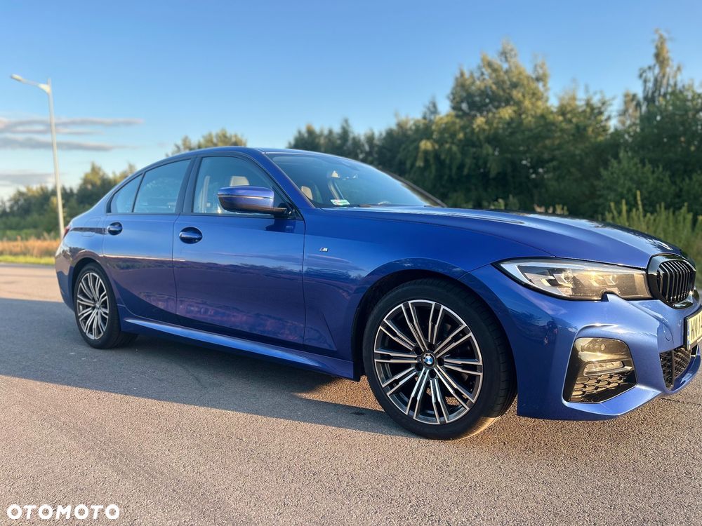 BMW Seria 3 318i M Sport - 4