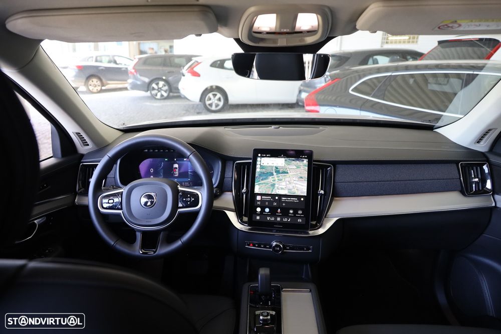 Volvo XC 90 T8 AWD Core - 22