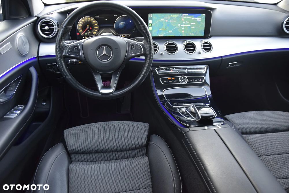 Mercedes-Benz Klasa E 200 9G-TRONIC Avantgarde - 5