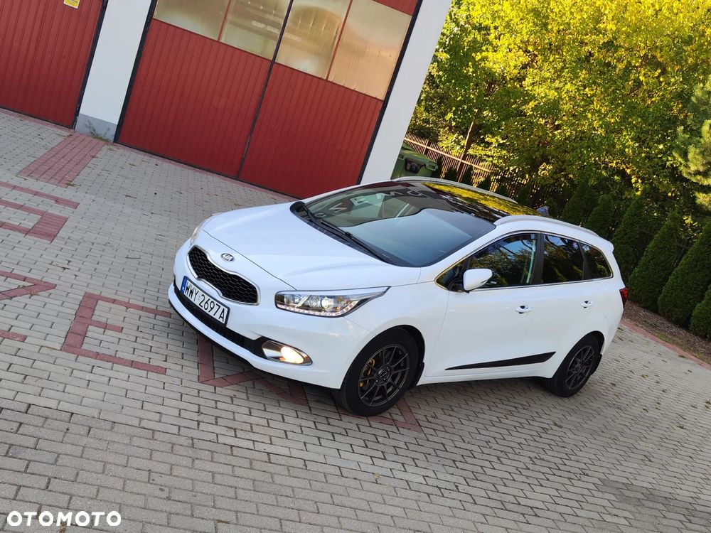 Kia Ceed - 3