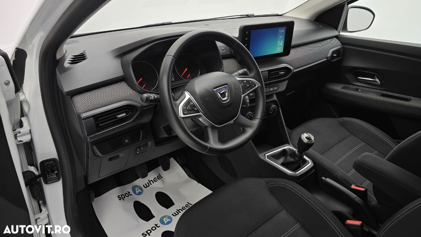Dacia Sandero - 13