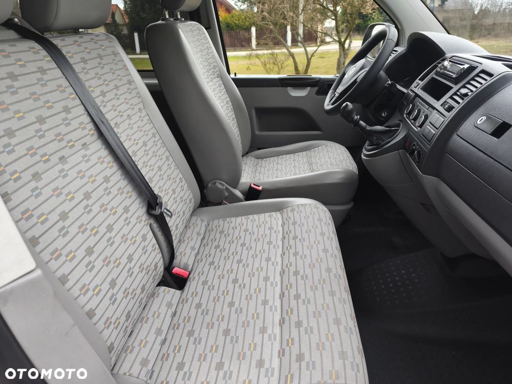 Volkswagen Transporter - 29