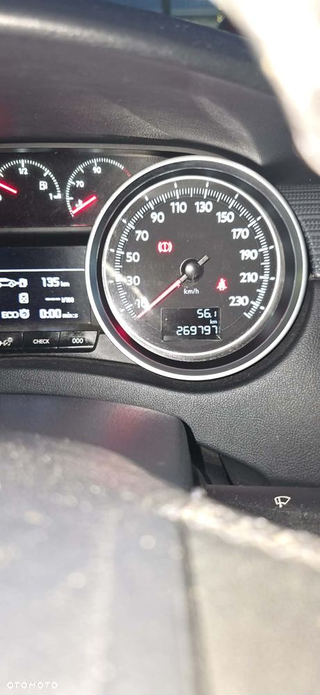 Peugeot 508 - 8