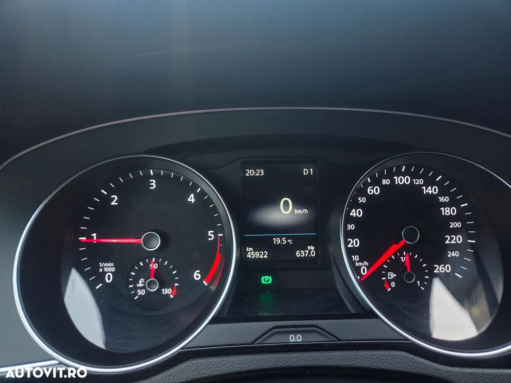 Volkswagen Passat 2.0 TDI DSG Business - 11