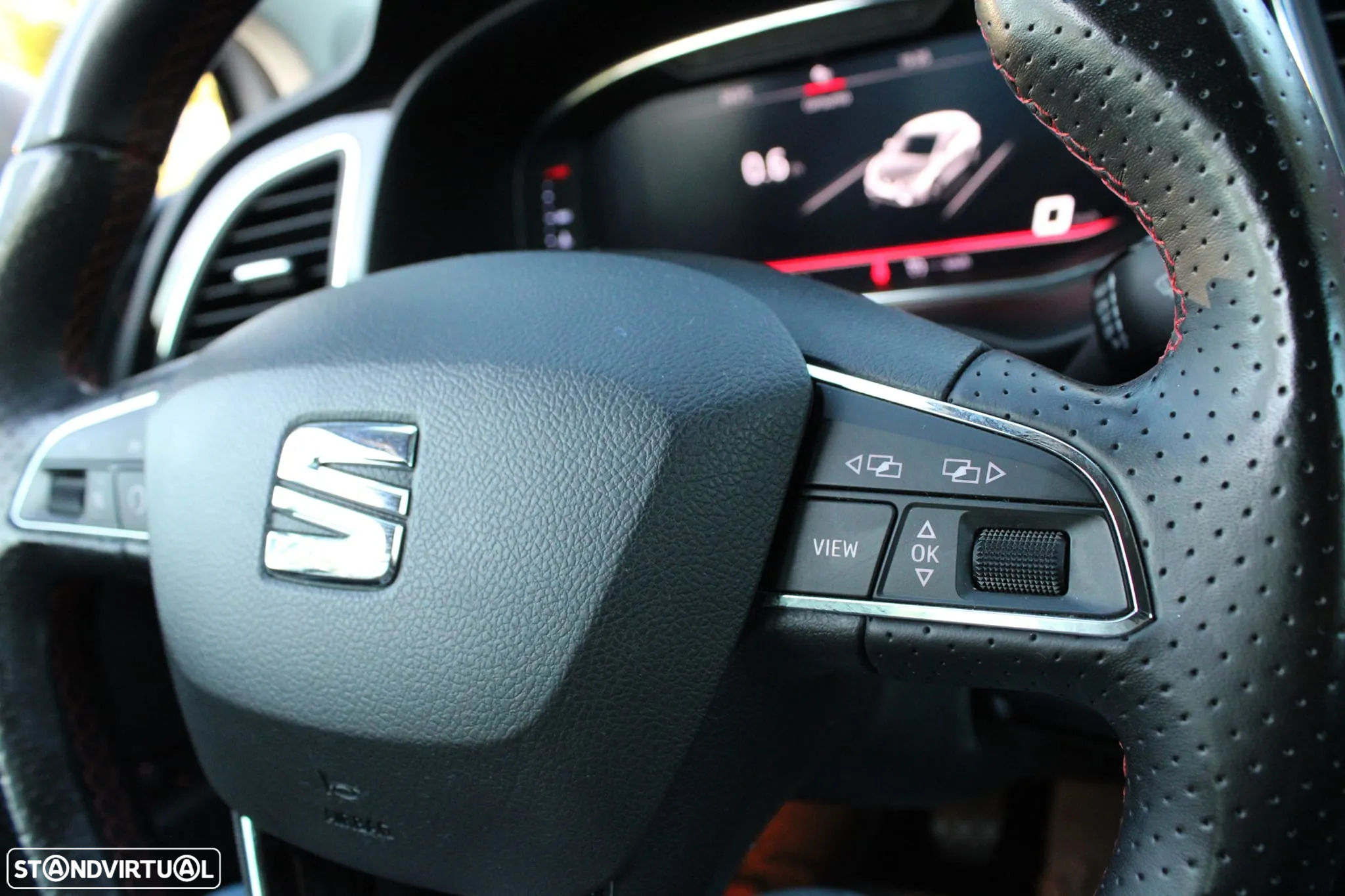 SEAT Leon 1.6 TDI FR S/S - 21
