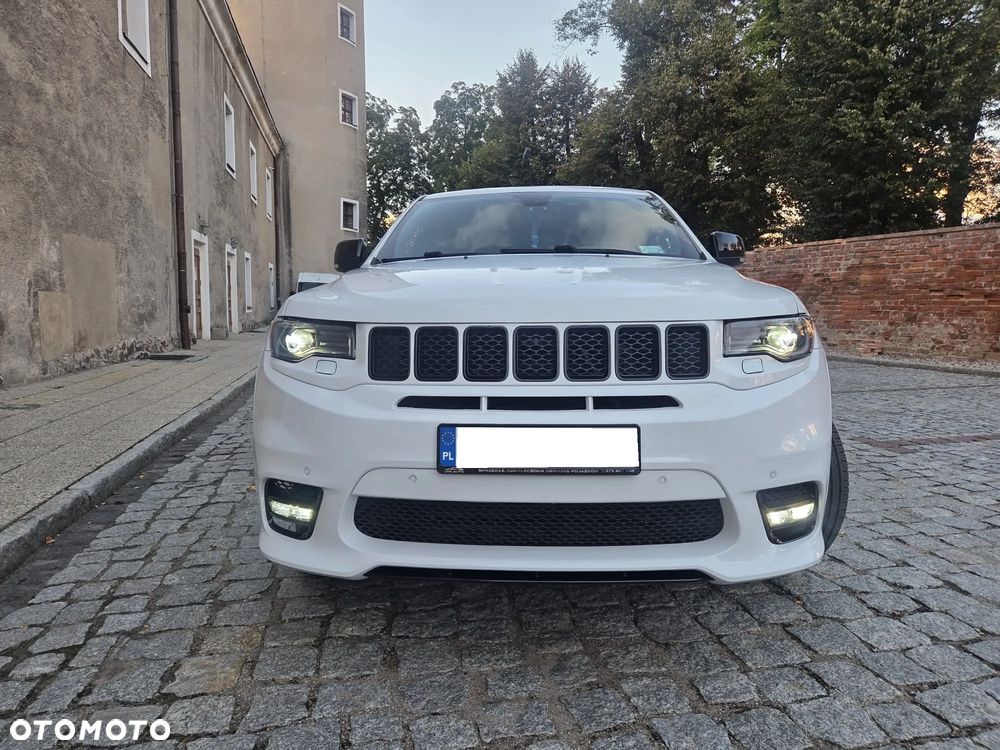 Jeep Grand Cherokee - 3