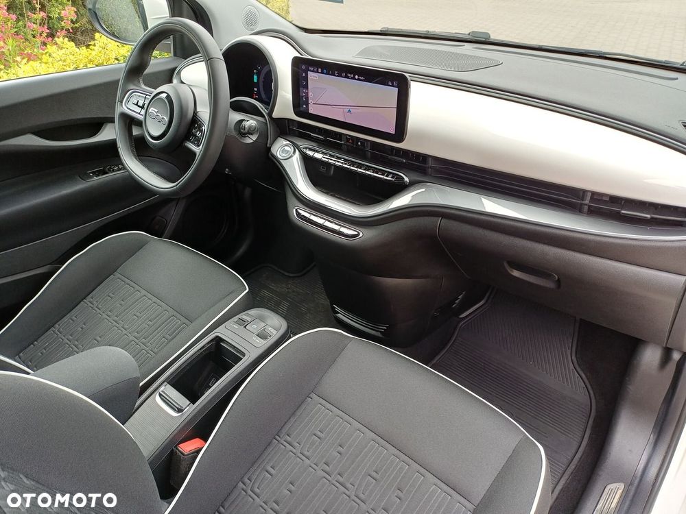 Fiat 500e - 28