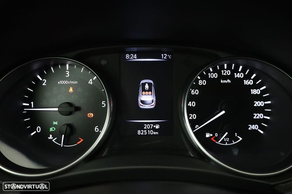 Nissan Qashqai 1.5 dCi N-Connecta Business - 14