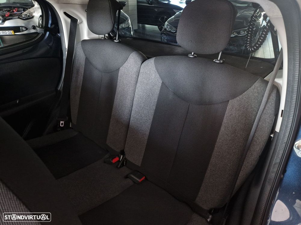 Citroën C1 1.0 VTi Shine - 13