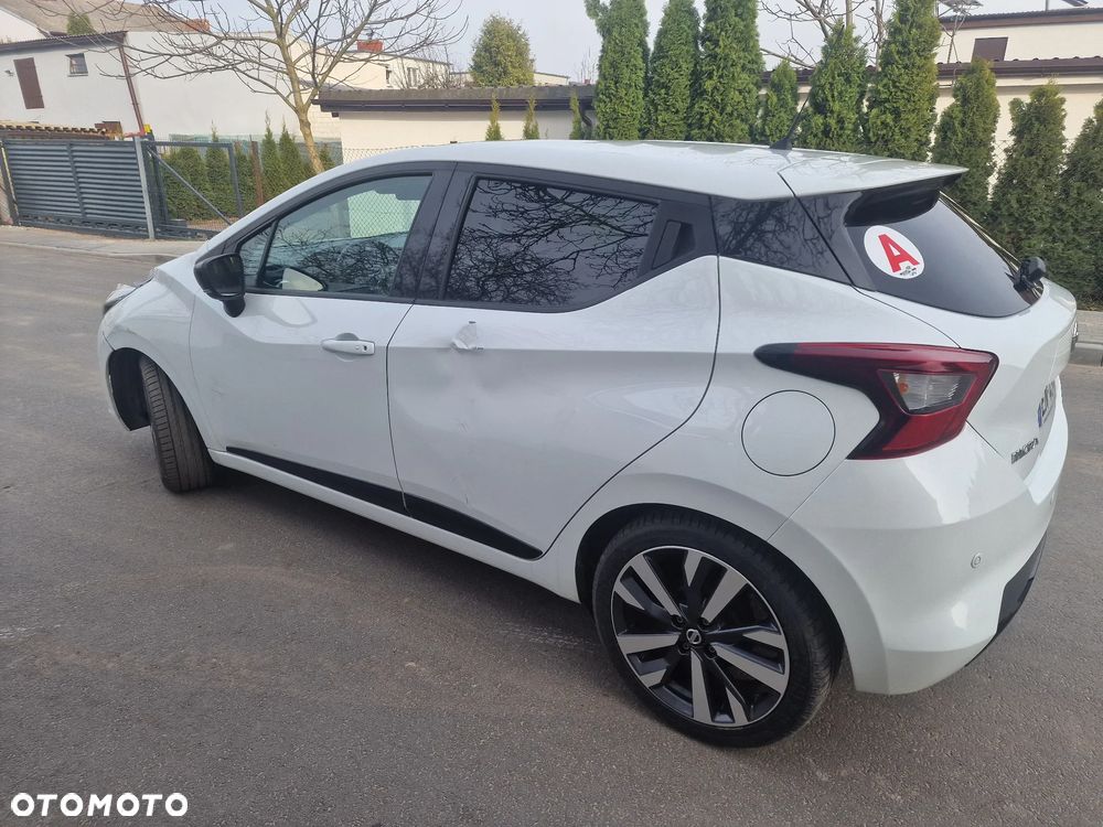 Nissan Micra 1.0 Visia Plus - 11