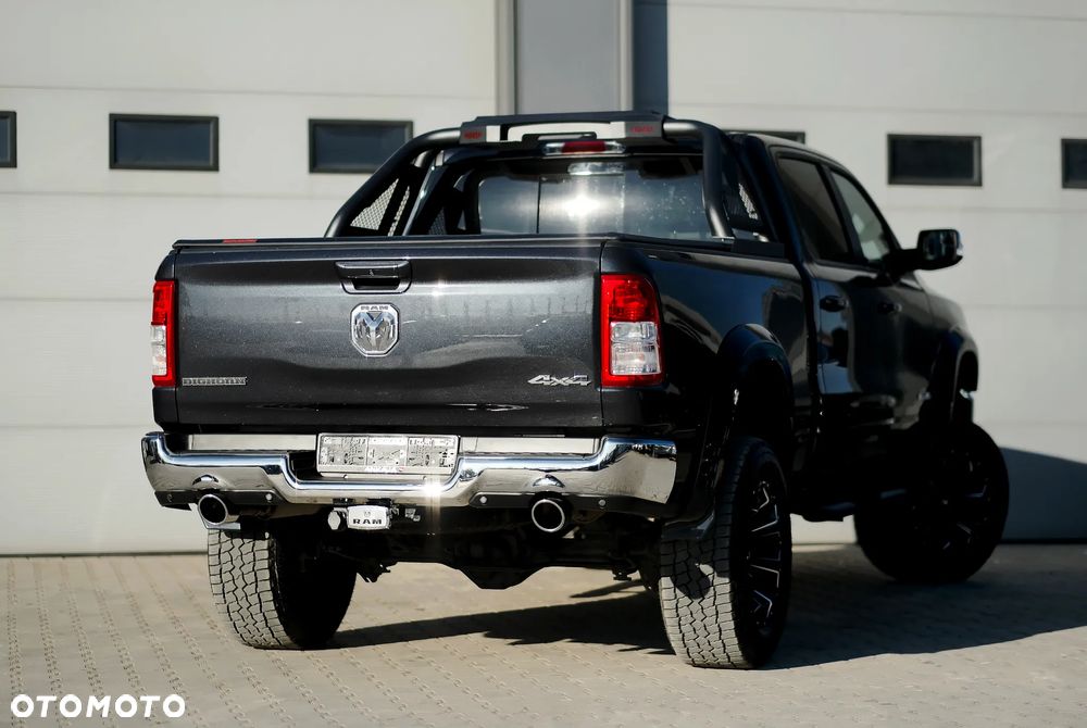 RAM 1500 5.7 Crew Cab Shortbed Bighorn Chrome - 6