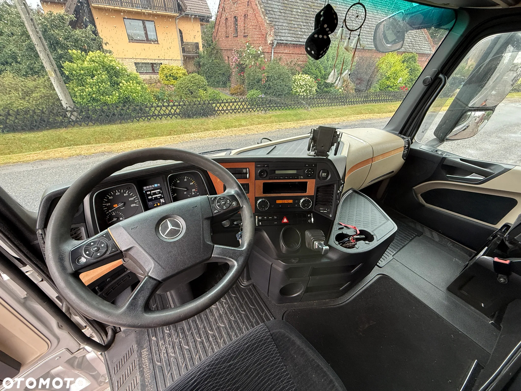 Mercedes-Benz Actros - 24
