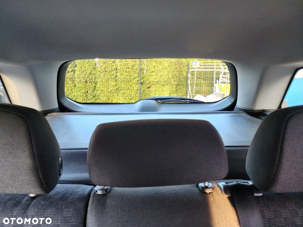 Opel Astra - 35