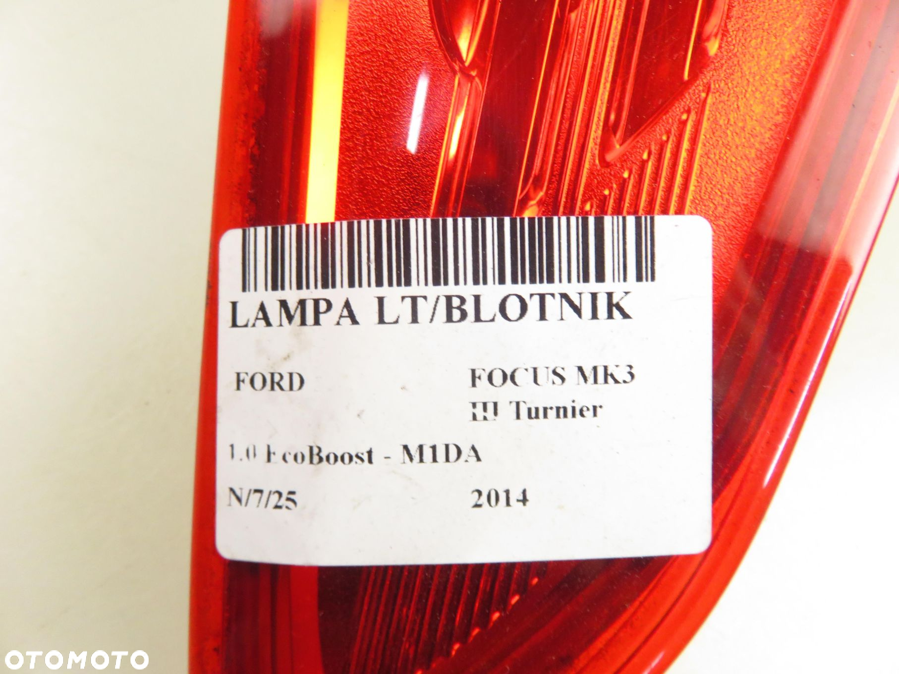 LAMPA LEWA TYLNA FORD FOCUS MK3 Turnier BM5113405GG - 2