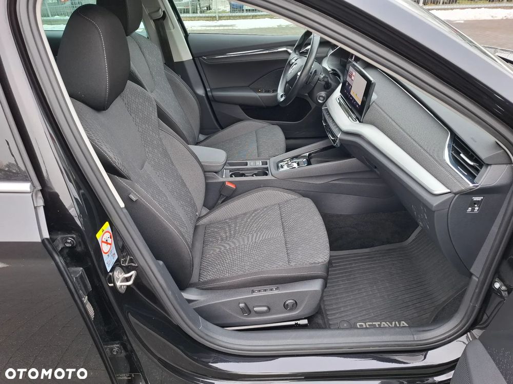 Skoda Octavia 2.0 TDI DSG Style - 13