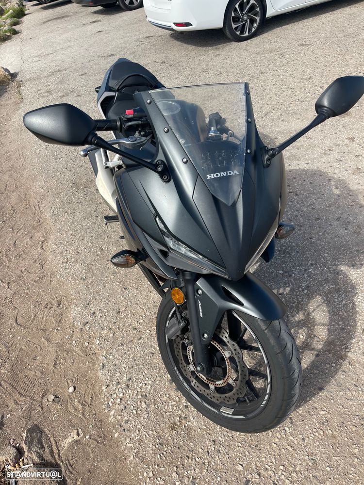 Honda CBR - 3