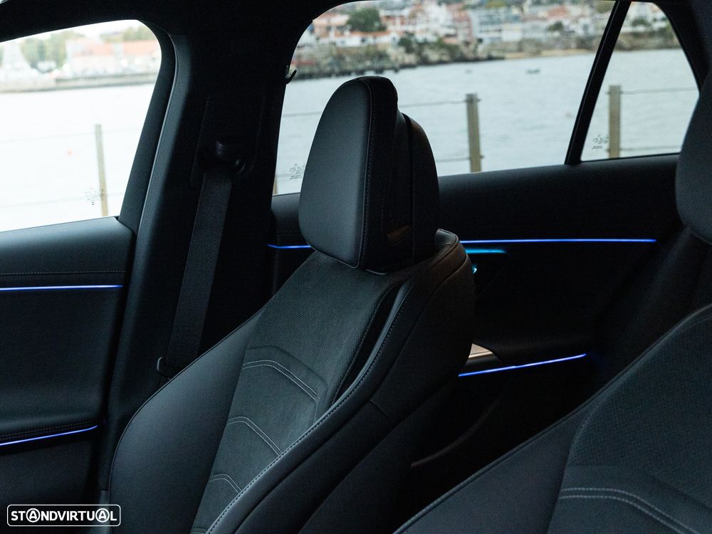 Mercedes-Benz E 300 de - 29