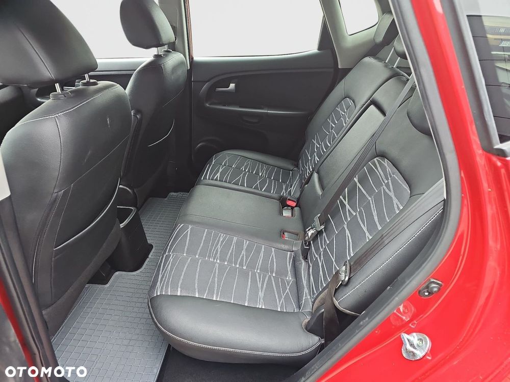 Kia Venga 1.6 Business Line - 30