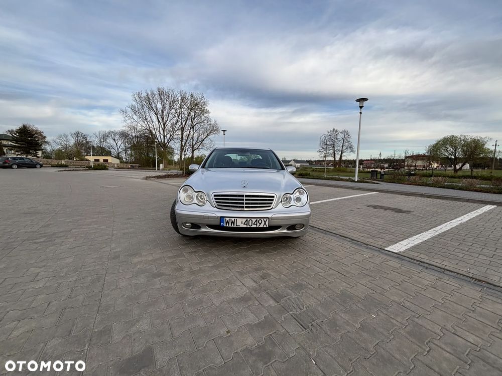 Mercedes-Benz Klasa C - 17