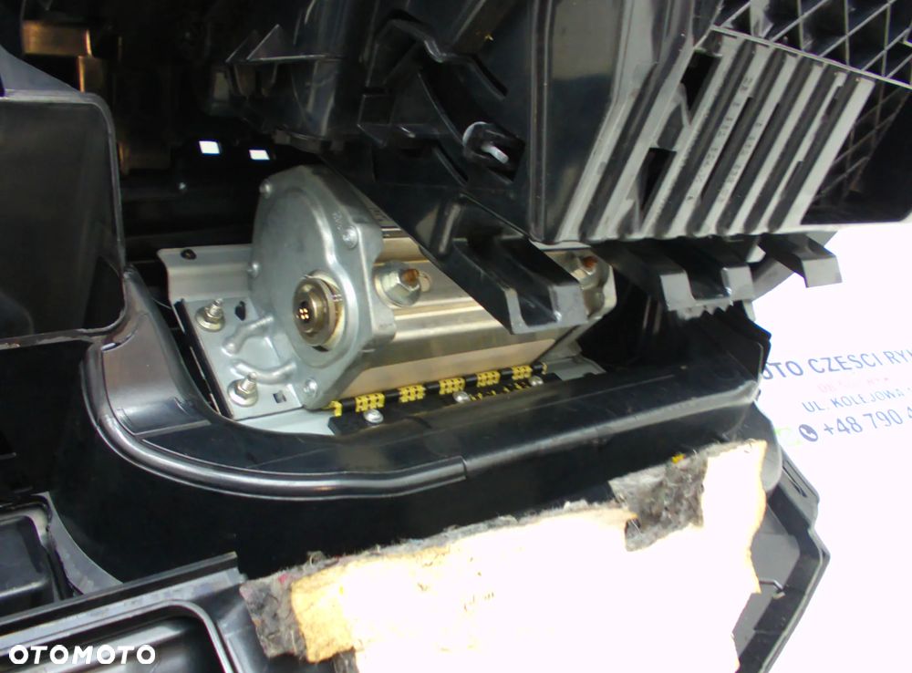 BMW 1 E87 Konsola Kokpit Deska Rozdzielcza - 10