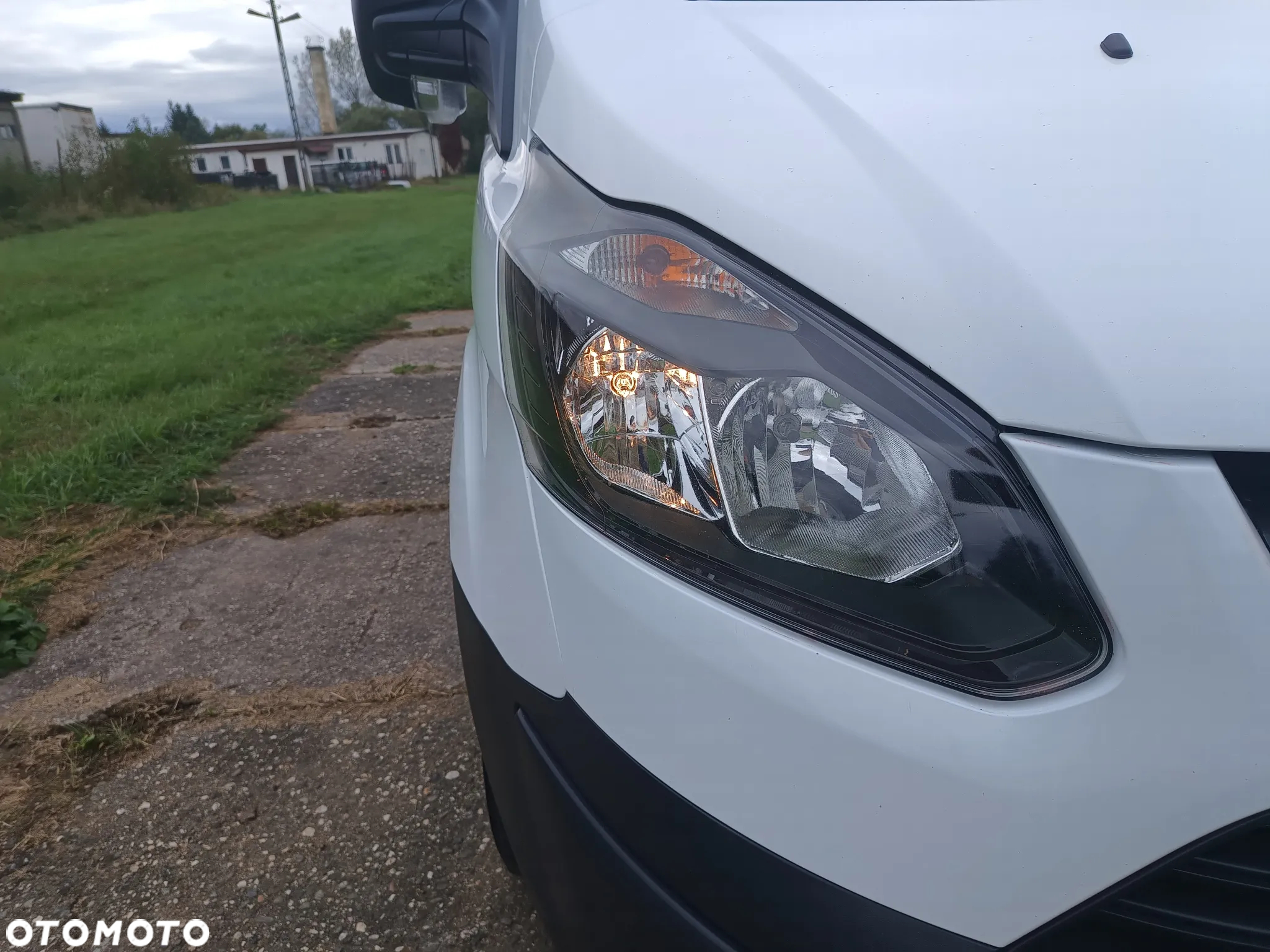 Ford Transit Custom 2.0 TDCi diesel 105 kM 2016rok, WYJĄTKOWO ZADBANY, GOTOWY DO PRACY!!! - 17