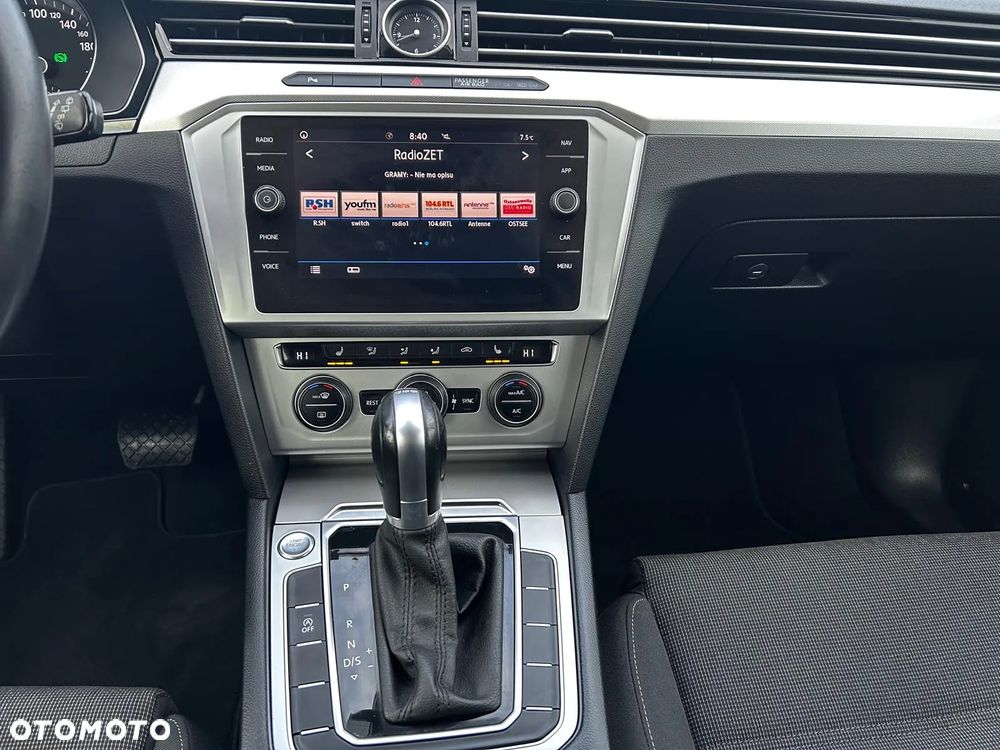 Volkswagen Passat Variant 1.5 TSI OPF DSG - 25