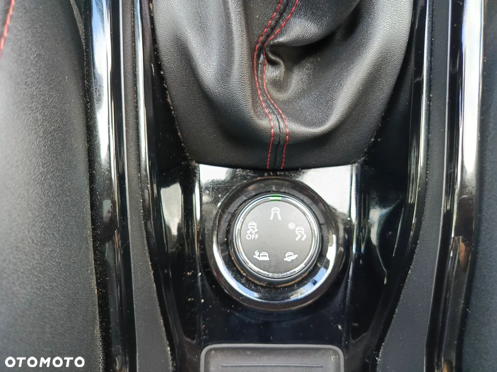 Peugeot 2008 PureTech 130 GPF Stop&Start Allure - 21