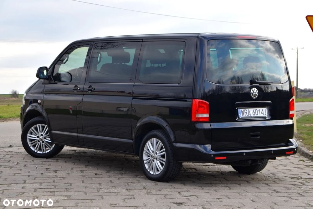 Volkswagen Multivan - 11