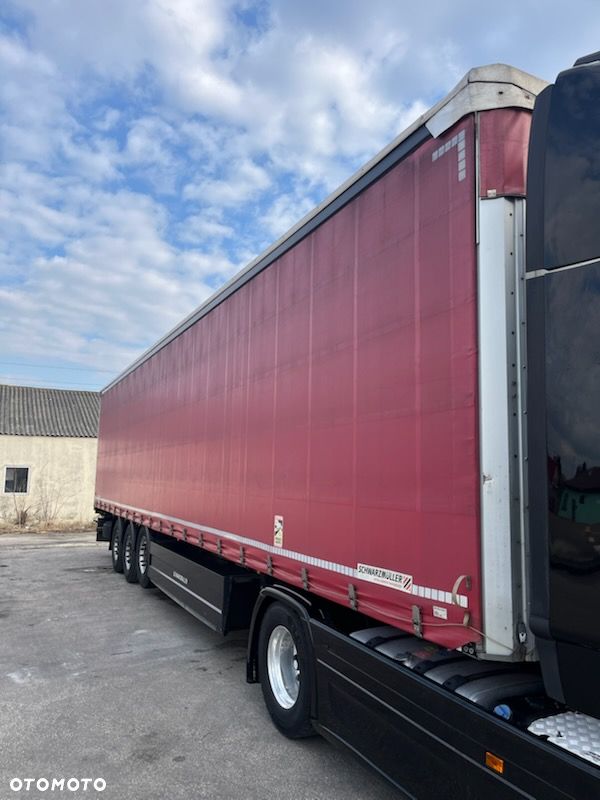 Schwarzmuller S1 - 4