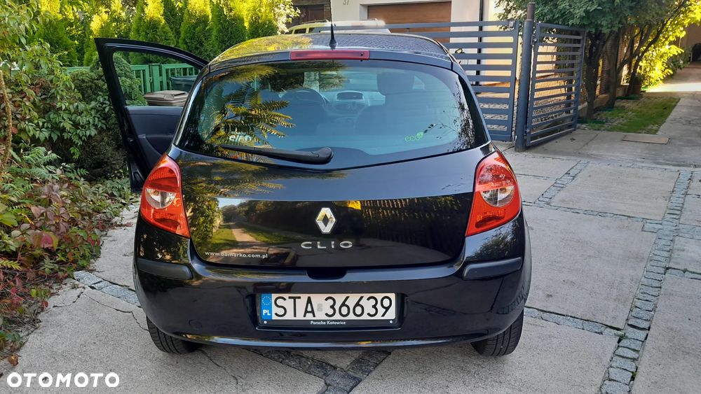Renault Clio 1.2 16V Alize - 4